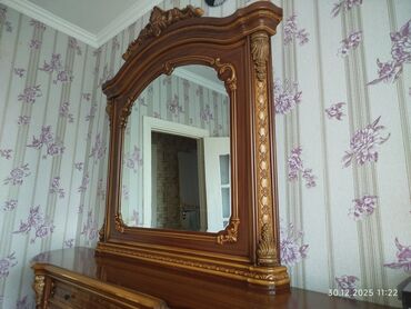 Komodlar: İşlənmiş, Güzgülü — 4