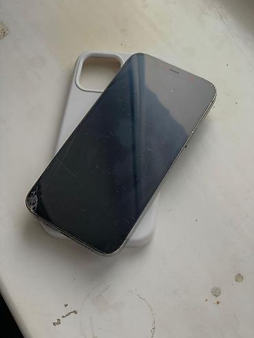 Apple iPhone: IPhone 12 Pro, Б/у, 256 ГБ, Графит, Чехол, 75 % — 5