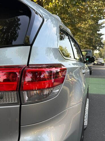 Toyota: Toyota Highlander: 2018 г., 3.5 л, Автомат, Бензин, Кроссовер — 17