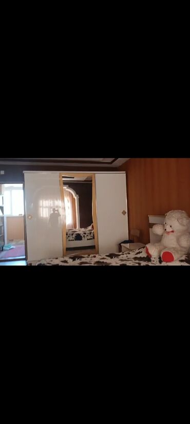 Uzunmüddətli kirayə mənzillər: Xaçmazın Mərkəzində Şəfa klinikasının yanında 2 mərtəbəli binanın 2ci — 1