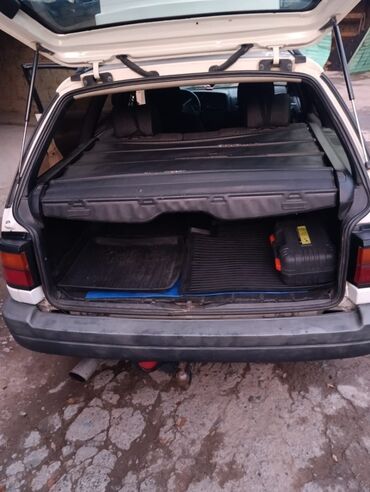 Volkswagen: Volkswagen Passat Variant: 1991 г., 1.8 л, Механика, Бензин, Универсал — 7