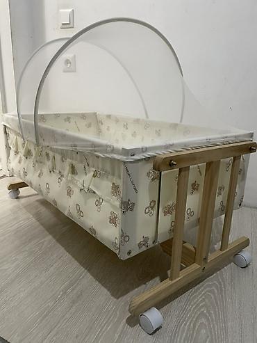 Мебель: Люлька, Б/у, Качалка, Дерево, цвет - Белый, Самовывоз — 1
