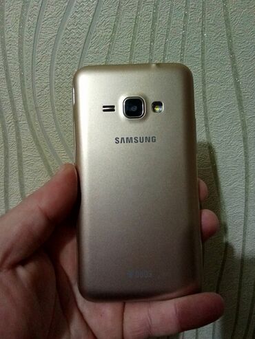 Samsung: Samsung Galaxy J1 2016, 8 GB, rəng - Qızılı, Sensor, İki sim kartlı -da lalafo.az — 2 Samsung: Samsung Galaxy J1 2016, 8 GB, rəng - Qızılı, Sensor, İki sim kartlı — 2