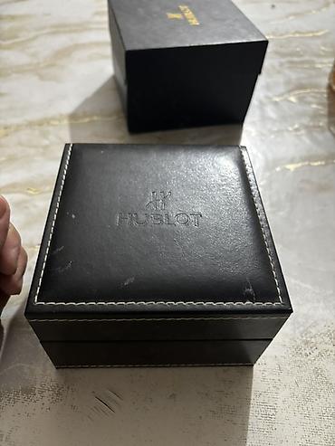 smart saatlar uşaq ucun: Hublot qol saatı – orijinal qutusu və kitabçası ilə - Korpus: qızılı — 1