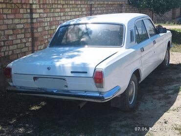 Транспорт: ГАЗ 24 Volga: 1984 г., 2.4 л, Механика, Бензин, Седан