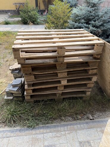 саленный огурцы: Продаю поддоны деревянные 8 шт 2500сом