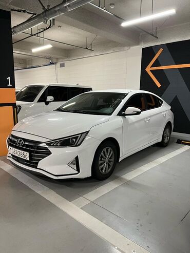 аванта: Hyundai Avante: 2019 г., 1.6 л, Автомат, Бензин, Седан