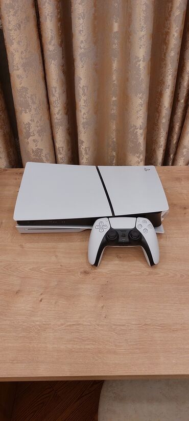 playstation 5 disksiz: Salam qiymət sondur . işlənməyib yenidir