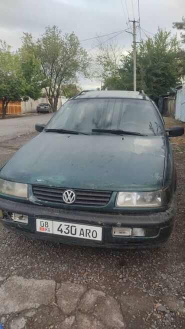 Volkswagen Passat Variant: 1996 г., 1.8 л, Механика, Бензин, Универсал
