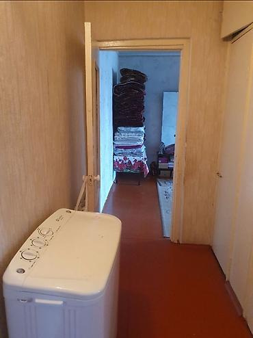 flat osh: 2 комнаты, 45 м², Ак-Эмир рынок 104 серия, 5 этаж, Требуется ремонт — 4