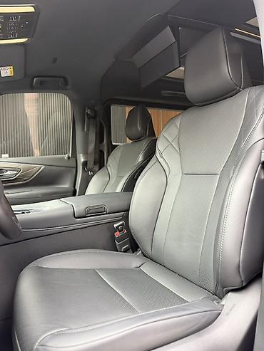 Toyota: Toyota Alphard: 2025 г., 2.5 л, Гибрид, Минивэн — 5