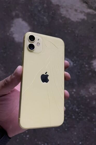 муляж для айфона: IPhone 11, Желтый