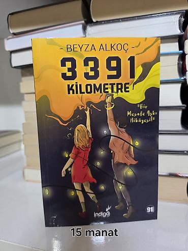 Книги и журналы: Kitablar tamamilə yenidir. Hər birinin öz qiyməti şəkildə göstərilib — 6