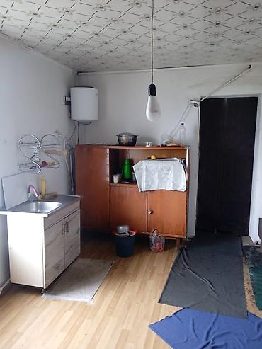 Продажа коттеджей и домов: Продаётся частный дом с большим двором и хозяйственными постройками — 9