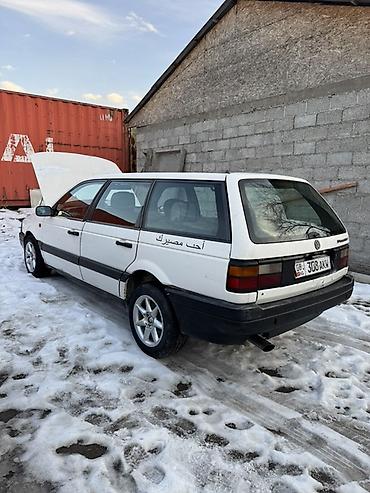 Volkswagen: Volkswagen Passat Variant: 1992 г., 1.8 л, Механика, Бензин, Универсал — 12