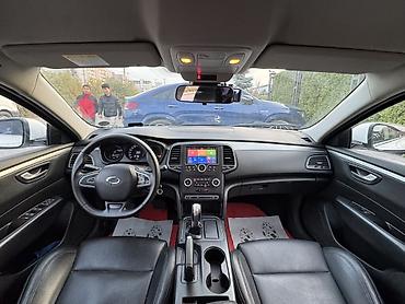 renault logan: Renault Samsung SM6: 2018 г., 2 л, Автомат, Газ, Седан — 10