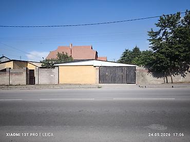 6 комнат и более, 180 м², 10 соток, Бишкек, Кара-Жыгач ж/м Собственник