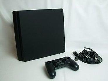 PS4 (Sony Playstation 4): U ponudi je Sony PlayStation 4 Slim. Stanje: odlično očuvana, komplet — 20