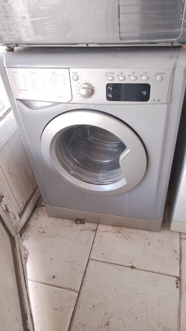 бу стиральные машины: Paltaryuyan maşın Indesit, 7 kq, Yeni, Avtomat, Qurutmasız, Kredit yoxdur