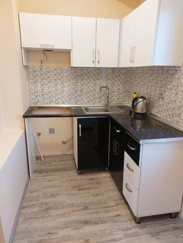 Köhnə tikili: Bakı, 9-cu mikrorayon, 2 otaqlı, Köhnə tikili, m. 20 Yanvar, 50 kv. m -da lalafo.az — 5 Köhnə tikili: Bakı, 9-cu mikrorayon, 2 otaqlı, Köhnə tikili, m. 20 Yanvar, 50 kv. m — 5