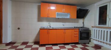 Долгосрочная аренда домов: 250 м², 5 комнат, Забор, огорожен, Парковка, Амбарная — 3