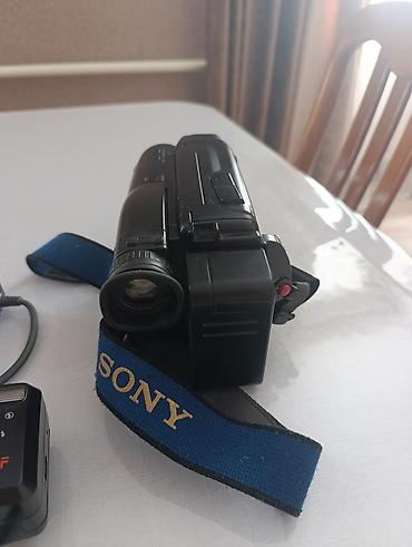Техника жана электроника: Видеокамера Sony Handycam Video8 CCD-TR370E (PAL) - Формат записи — 3