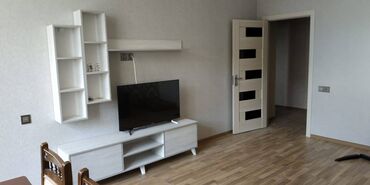 Uzunmüddətli kirayə mənzillər: Neftçilər metrosu yaxınlığında, 62 nömrəli məktəbin yanında, Yeni — 4