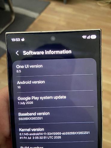 samsunq 12: Samsung Galaxy S24 Ultra, 256 GB, rəng - Boz, Face ID — 6
