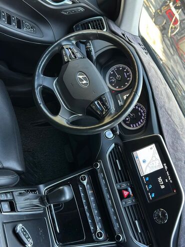 Hyundai: Hyundai Sonata: 2021 г., Седан — 21