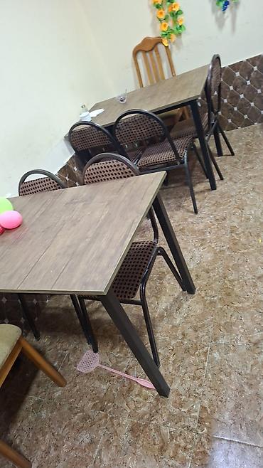 kafe divani: Stullar ilə, Dördbucaq masa — 2