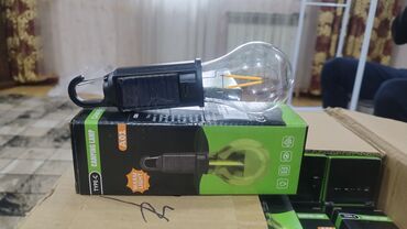 пластик бутылка: Лампочки осветительные, не ломаются, влагозащищённый, самозарядные