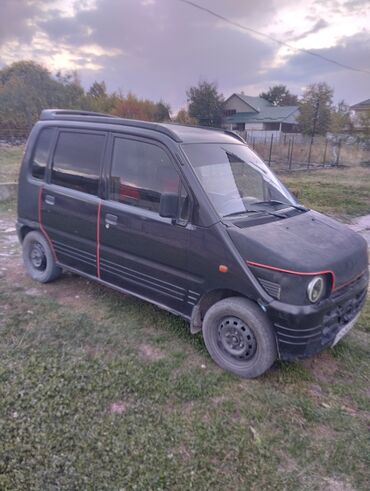 машина зикр: Daihatsu Move: 2000 г., 0.8 л, Механика, Бензин, Купе