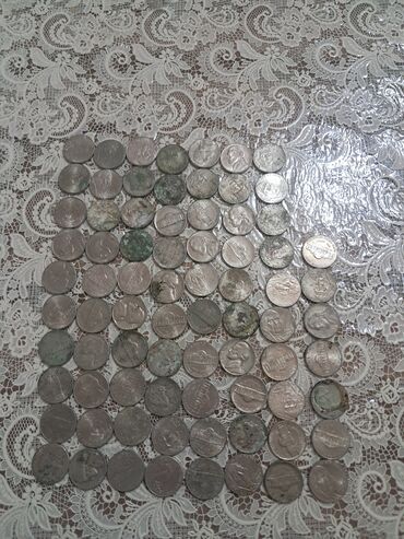 Sikkələr: ABŞ sikkələri – qarışıq lot - Növ və nominalar: quarter dollar (25¢) — 24