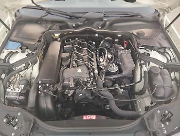 Mercedes-Benz: Mercedes-Benz E-Class: 2.2 l | 2007 il Sedan — 11