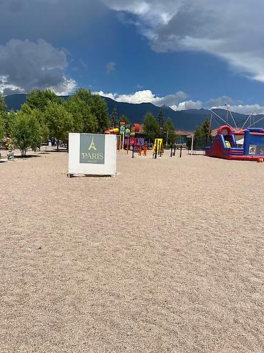 Иссык-Куль 2026: Коттедж, ЦО «Париж» ЦО Париж, Чок-Тал, Детская площадка, Парковка, стоянка, Охраняемая территория — 5