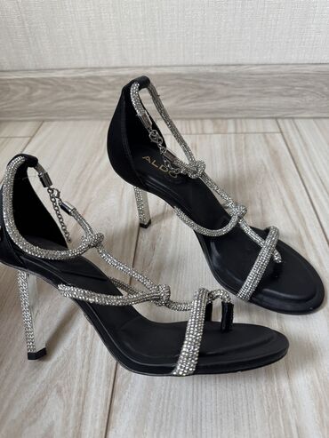 Туфли: Туфли, 35.5, Aldo, Б/у, цвет - Черный, Самовывоз