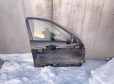 Двери и комплектующие: Дверь Передняя правая Mitsubishi, Б/у, Оригинал