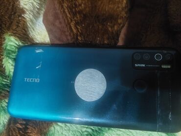 Tecno: Tecno Camon, rəng - Göy