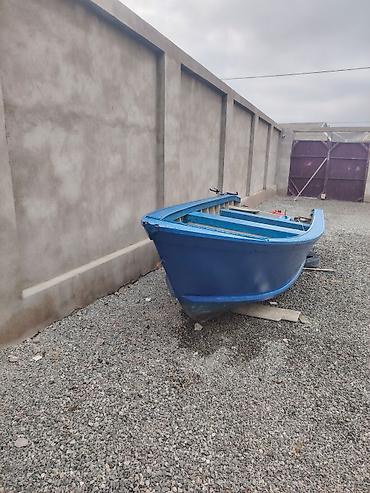gemiler: Məhsul: Fiberglas qayıq gövdəsi Təsvir: - Rəng: mavi (tam boyalı — 4