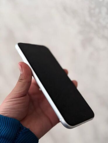 Apple iPhone: IPhone Xr, Б/у, 128 ГБ, Белый, Чехол, Коробка, 77 % — 3