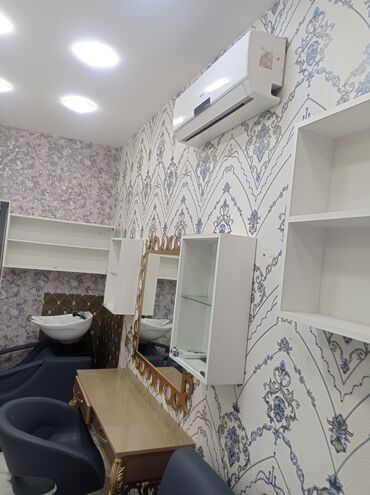 Əhmədlidə Sarayevo kucesinde insanların en çox gedis gelisli yerinde