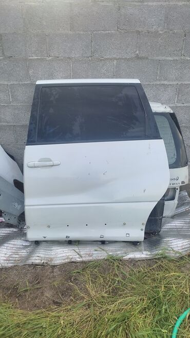 Автозапчасти: Задняя левая дверь Toyota цвет - Белый,Оригинал