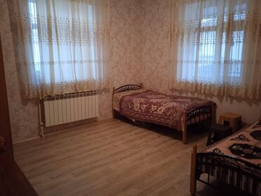 Həyət evləri və villaların satışı: 4 otaqlı, 150 kv. m, Orta təmir — 9