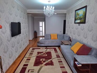 bayilda satilan evler: Gəncə, 5 otaqlı, Köhnə tikili, 112 kv. m