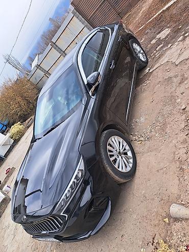 bmw 730i: Kia K7: 2019 г., 3 л, Газ, Седан — 2