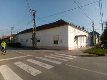Dugoročni najam stanova: 3 sobe na lalafo.rs — 3 Dugoročni najam stanova: 3 sobe — 3