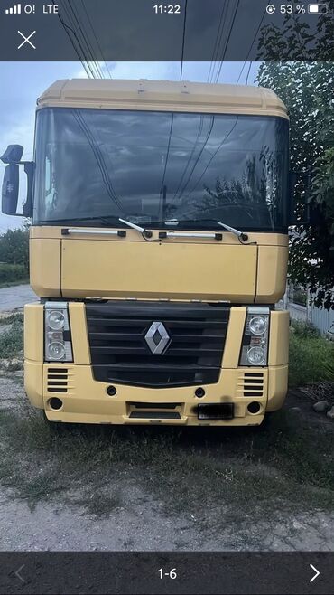 Коммерческий транспорт: Тягач, Renault, 2002 г.