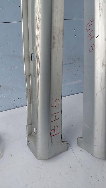 shadow line: Наружные накладки порогов Subaru, 2003 г., Б/у, Оригинал — 3