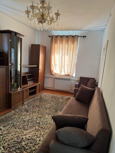 продаю квартиру 1: 60 м², 3 комнаты