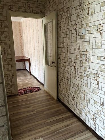 жукова: 2 комнаты, 40 м², 8 мкр 104 серия, 4 этаж, Старый ремонт — 6